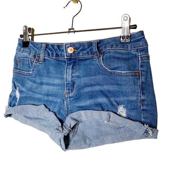 Tractr Distressed Jean Shorts Blue Women’s Size 14 - Picture 2 of 4